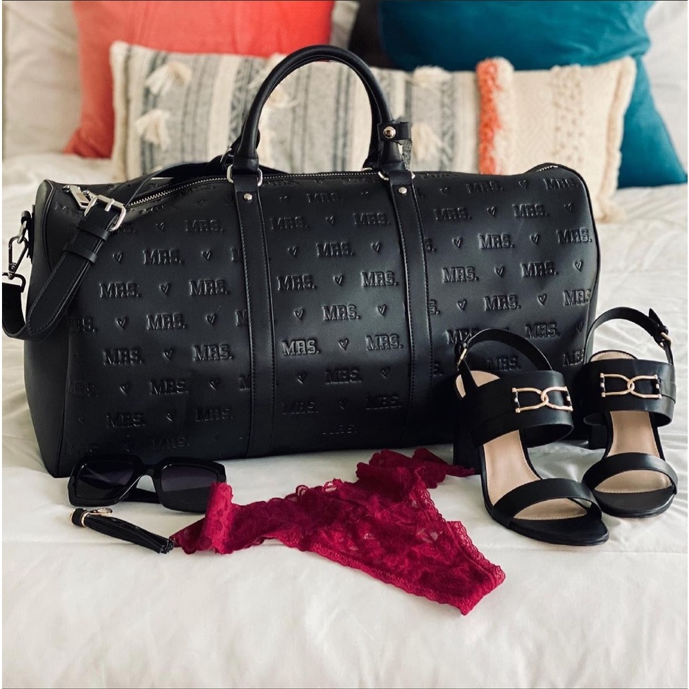 BLACK EMBOSSED MONOGRAM MRS. SPINNANIGHT DUFFEL BAG